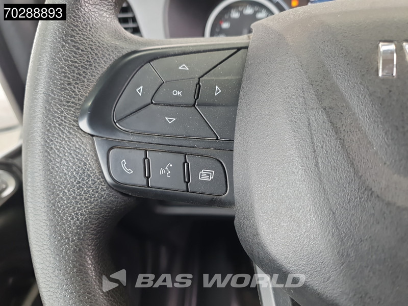 Лизинг на Iveco Daily 35C16 3.0L Open Laadbak met Kist Dubbel Cabine Dubbellucht 3,5t Trekhaak Airco Euro6 Pritsche Pickup Open Box 2m3 Airco Trekhaak Iveco Daily 35C16 3.0L Open Laadbak met Kist Dubbel Cabine Dubbellucht 3,5t Trekhaak Airco Euro6 Pritsche Pickup Open Box 2m3 Airco Trekhaak: снимка 19