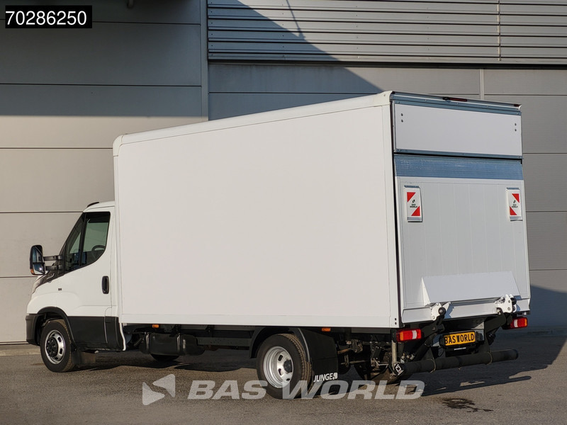 Iveco Daily 35C16 Automaat Laadklep Bakwagen Dubbellucht Airco Camera Euro6 Meubelbak Koffer 20m3 Airco - Лекотоварен автомобил фургон: снимка 2 Iveco Daily 35C16 Automaat Laadklep Bakwagen Dubbellucht Airco Camera Euro6 Meubelbak Koffer 20m3 Airco - Лекотоварен автомобил фургон: снимка 2