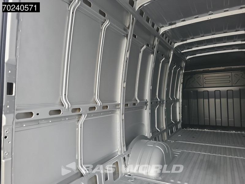 Нови Товарен бус Iveco Daily 35C18 180PK Automaat Dubbellucht L4H2 ACC Navi Camera L3H2 16m3 Airco: снимка 20