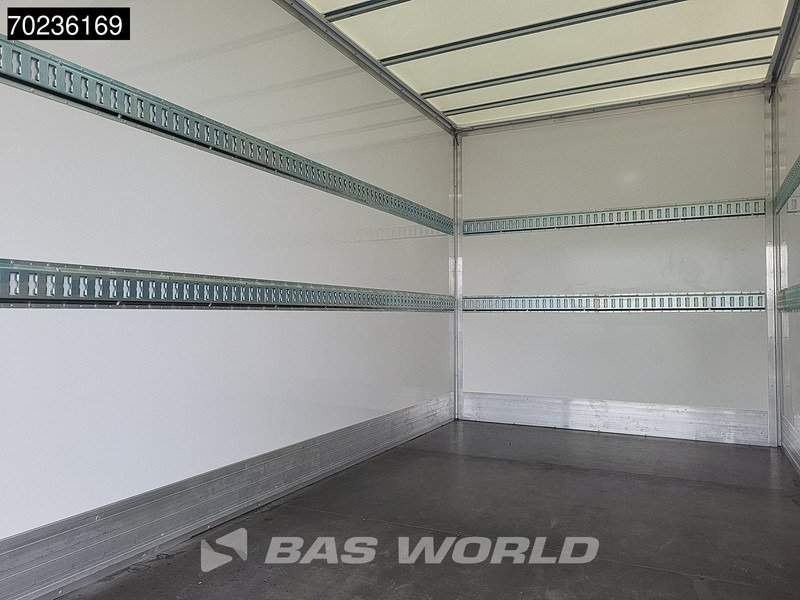 Нови Лекотоварен автомобил фургон Iveco Daily 35C18 3.0L Automaat 1000KG Laadklep Zijdeur Dubbellucht 2025-Model Bakwagen ACC Airco Cruise Navi D'Hollandia Euro6 Meubelbak Ko: снимка 8 Нови Лекотоварен автомобил фургон Iveco Daily 35C18 3.0L Automaat 1000KG Laadklep Zijdeur Dubbellucht 2025-Model Bakwagen ACC Airco Cruise Navi D'Hollandia Euro6 Meubelbak Ko: снимка 8