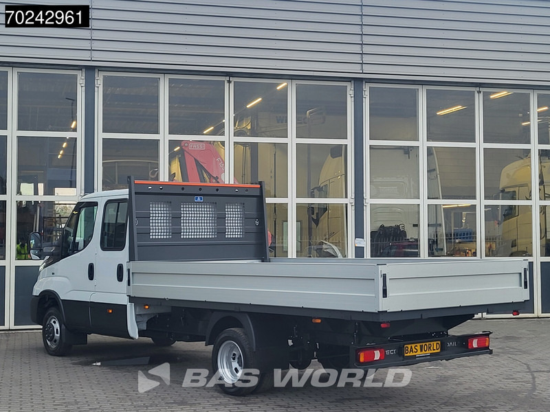 Iveco Daily 35C18 3.0L Automaat 180PK 2025-model Dubbel Cabine Open laadbak Navi ACC LED 3,5T Trekvermogen Euro6 Pritsche Pickup Airco Dubbe - Бордови бус: снимка 2 Iveco Daily 35C18 3.0L Automaat 180PK 2025-model Dubbel Cabine Open laadbak Navi ACC LED 3,5T Trekvermogen Euro6 Pritsche Pickup Airco Dubbe - Бордови бус: снимка 2