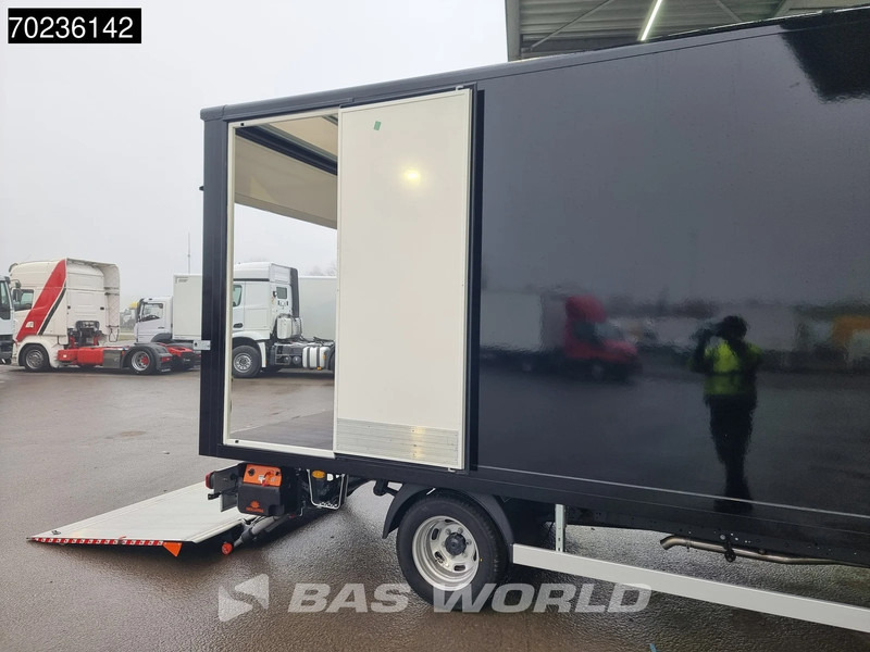 Iveco Daily 35C18 3.0L Automaat 2025 MODEL 1000kg Laadklep ACC Navi Airco Zijdeur Bakwagen Meubelbak Koffer 21m3 Airco - Лекотоварен автомобил фургон: снимка 5 Iveco Daily 35C18 3.0L Automaat 2025 MODEL 1000kg Laadklep ACC Navi Airco Zijdeur Bakwagen Meubelbak Koffer 21m3 Airco - Лекотоварен автомобил фургон: снимка 5