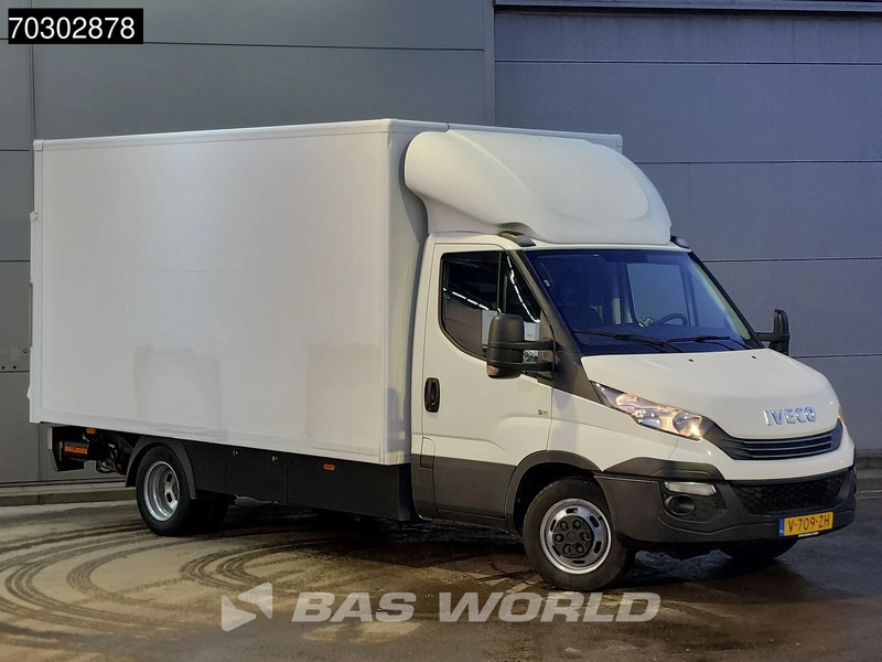 Iveco Daily 35C18 3.0L Automaat Laadklep 3,5t Trekhaak Luchtvering Dubbellucht Schuifzeilen 180PK Bakwagen Airco Cruise D'Hollandia APK 05-2 - Лекотоварен автомобил фургон: снимка 5 Iveco Daily 35C18 3.0L Automaat Laadklep 3,5t Trekhaak Luchtvering Dubbellucht Schuifzeilen 180PK Bakwagen Airco Cruise D'Hollandia APK 05-2 - Лекотоварен автомобил фургон: снимка 5