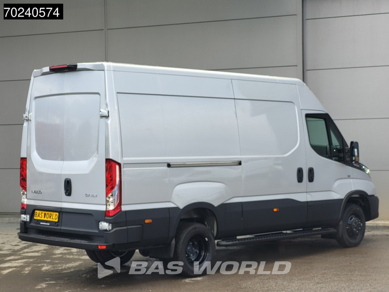 Iveco Daily 35C18 3.0L Black Edition Automaat 180PK L2H2 Dubbellucht 3,5t Trekgewicht ACC LED Navi Camera Parkeersensoren Euro6 L2 12m3 Airc - Товарен бус: снимка 5 Iveco Daily 35C18 3.0L Black Edition Automaat 180PK L2H2 Dubbellucht 3,5t Trekgewicht ACC LED Navi Camera Parkeersensoren Euro6 L2 12m3 Airc - Товарен бус: снимка 5