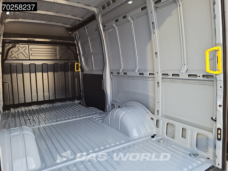 Нови Товарен бус Iveco Daily 35C21 3.0L Automaat 2025 model Dubbellucht Special color L2H2 LED ACC CarPlay Camera Parkeersensoren 12m3 Airco: снимка 8