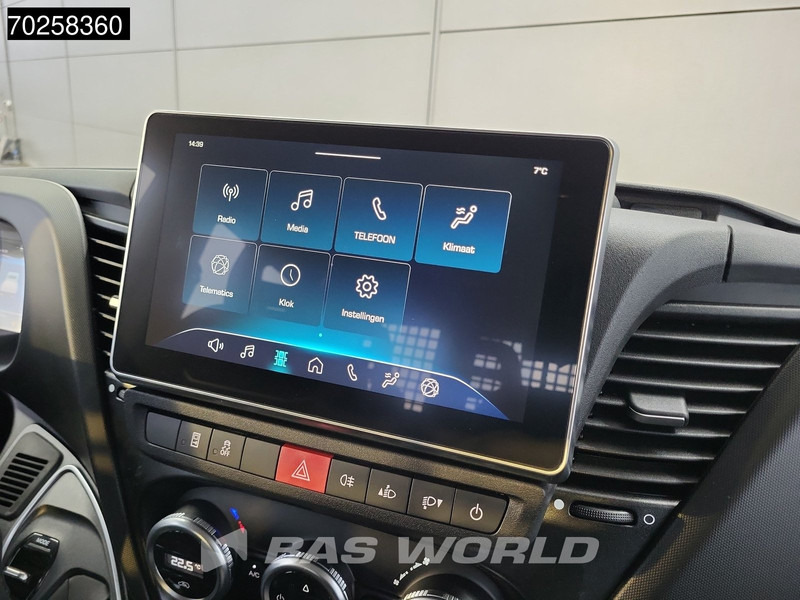 Нови Бордови бус Iveco Daily 35C21 3.0L Automaat 210PK 2025-Model Open laadbak Dubbel Cabine Dubbellucht CarPlay ACC LED 3,5T Trekvermogen Euro6 Pritsche Pic: снимка 11 Нови Бордови бус Iveco Daily 35C21 3.0L Automaat 210PK 2025-Model Open laadbak Dubbel Cabine Dubbellucht CarPlay ACC LED 3,5T Trekvermogen Euro6 Pritsche Pic: снимка 11