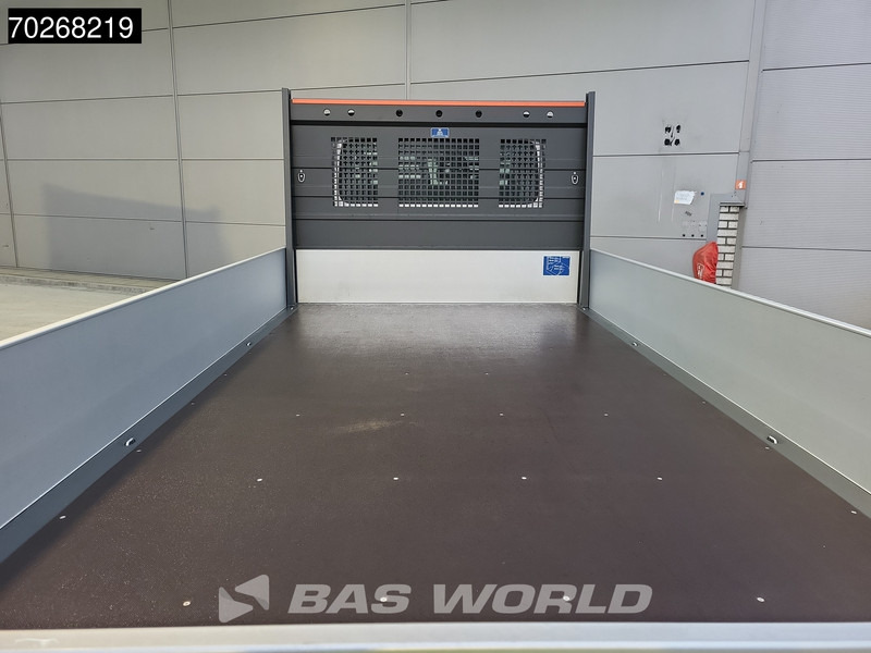 Iveco Daily 35C21 Automaat 2025model Open laadbak Dubbel Cabine CarPlay ACC LED 3,5T Trekvermogen Pritsche Pickup Airco Dubbel cabine - Бордови бус: снимка 5 Iveco Daily 35C21 Automaat 2025model Open laadbak Dubbel Cabine CarPlay ACC LED 3,5T Trekvermogen Pritsche Pickup Airco Dubbel cabine - Бордови бус: снимка 5