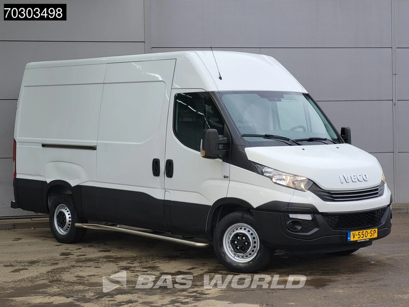 Iveco Daily 35S12 Automaat L2H2 3,5t Trekhaak Airco Cruise APK 12-2026 Euro6 L2 Airco Trekhaak Cruise control - Товарен бус: снимка 3 Iveco Daily 35S12 Automaat L2H2 3,5t Trekhaak Airco Cruise APK 12-2026 Euro6 L2 Airco Trekhaak Cruise control - Товарен бус: снимка 3