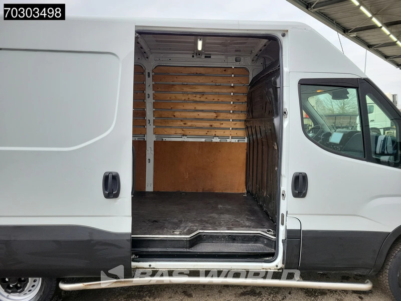 Товарен бус Iveco Daily 35S12 Automaat L2H2 3,5t Trekhaak Airco Cruise APK 12-2026 Euro6 L2 Airco Trekhaak Cruise control: снимка 7 Товарен бус Iveco Daily 35S12 Automaat L2H2 3,5t Trekhaak Airco Cruise APK 12-2026 Euro6 L2 Airco Trekhaak Cruise control: снимка 7