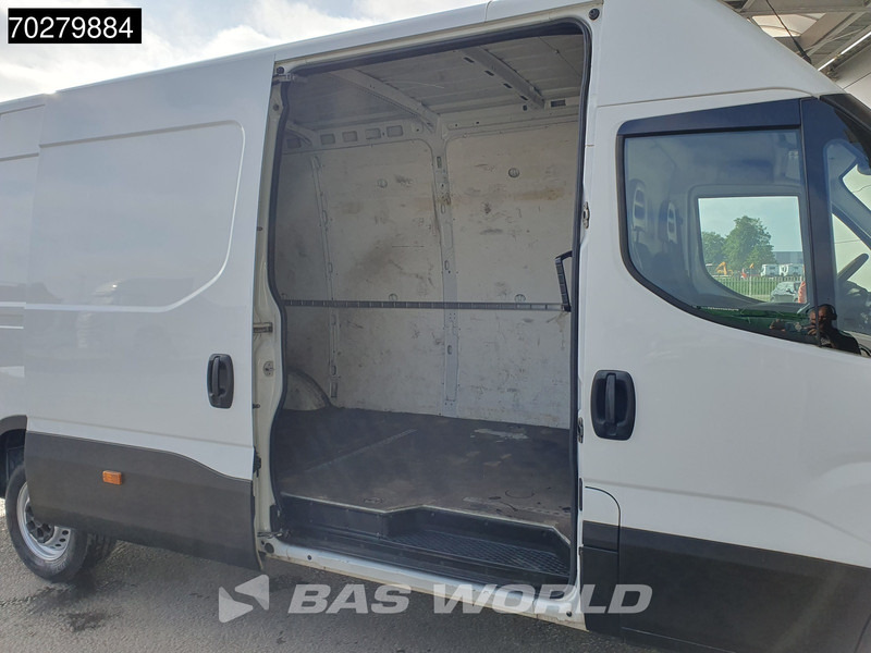 Товарен бус Iveco Daily 35S13 L3H2 3500KG Trekgewicht Airco Euro5 L4H2 16m3 Airco: снимка 7