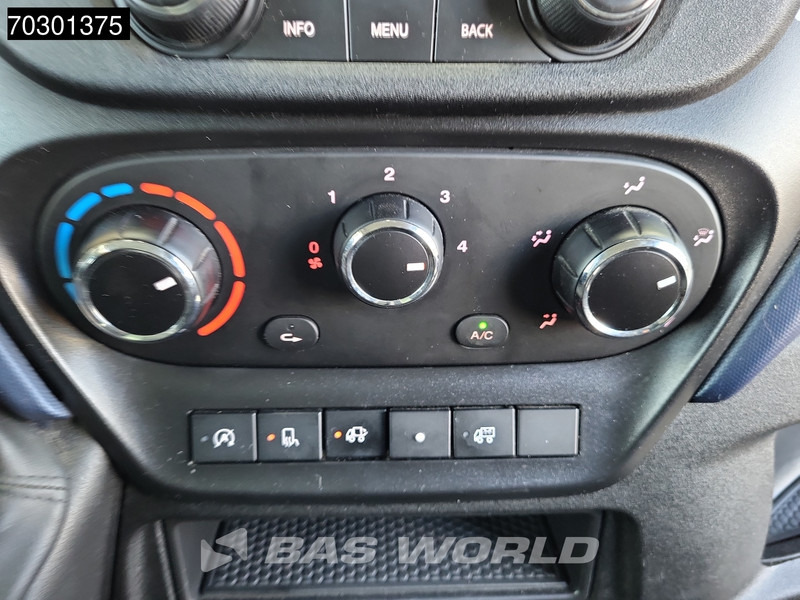 Лекотоварен автомобил фургон Iveco Daily 35S14 Laadklep Automaat Zijdeur Bakwagen Airco Cruise Camera Euro6 Meubelbak Koffer Airco Cruise control: снимка 15 Лекотоварен автомобил фургон Iveco Daily 35S14 Laadklep Automaat Zijdeur Bakwagen Airco Cruise Camera Euro6 Meubelbak Koffer Airco Cruise control: снимка 15