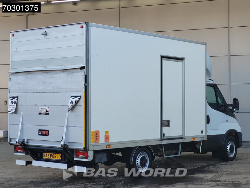 Лекотоварен автомобил фургон Iveco Daily 35S14 Laadklep Automaat Zijdeur Bakwagen Airco Cruise Camera Euro6 Meubelbak Koffer Airco Cruise control: снимка 6 Лекотоварен автомобил фургон Iveco Daily 35S14 Laadklep Automaat Zijdeur Bakwagen Airco Cruise Camera Euro6 Meubelbak Koffer Airco Cruise control: снимка 6
