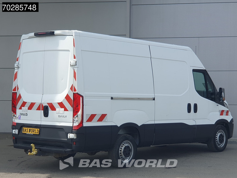 Iveco Daily 35S15 L2H2 3,5t Trekhaak Airco Euro6 L2 12m3 Airco Trekhaak - Товарен бус: снимка 5 Iveco Daily 35S15 L2H2 3,5t Trekhaak Airco Euro6 L2 12m3 Airco Trekhaak - Товарен бус: снимка 5
