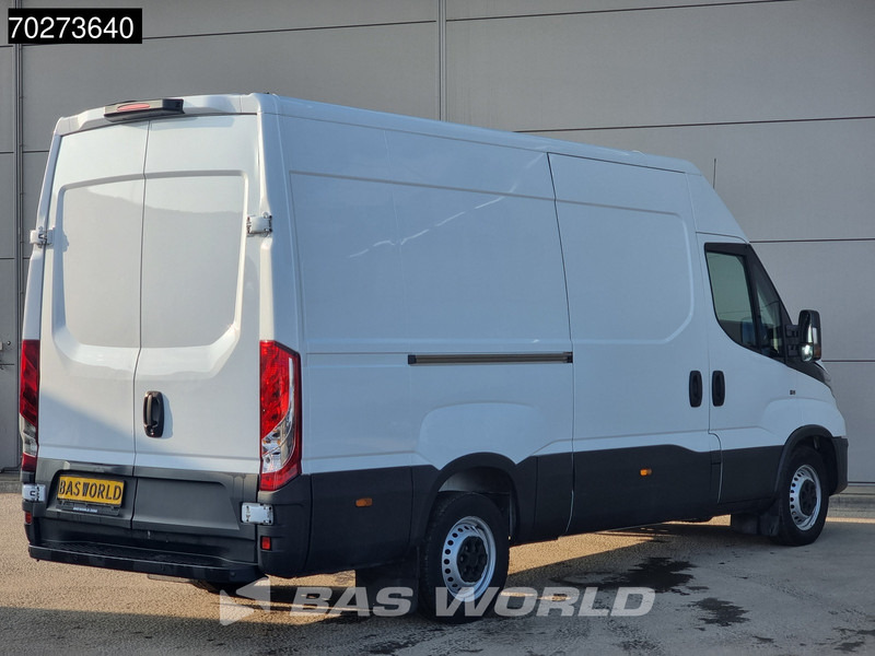 Iveco Daily 35S16 Automaat L2H2 3,5t Trekvermogen Airco Parkeersensoren L2 12m3 Airco - Товарен бус: снимка 5 Iveco Daily 35S16 Automaat L2H2 3,5t Trekvermogen Airco Parkeersensoren L2 12m3 Airco - Товарен бус: снимка 5