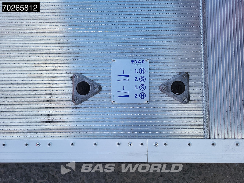 Нови Брезентов бус Iveco Daily 35S16 Automaat Schuifzeil Laadklep CarPlay Camera Velgen Cruise Airco Schuifzeilen Bakwagen Zeilen Meubelbak Koffer Airco Cruise: снимка 8