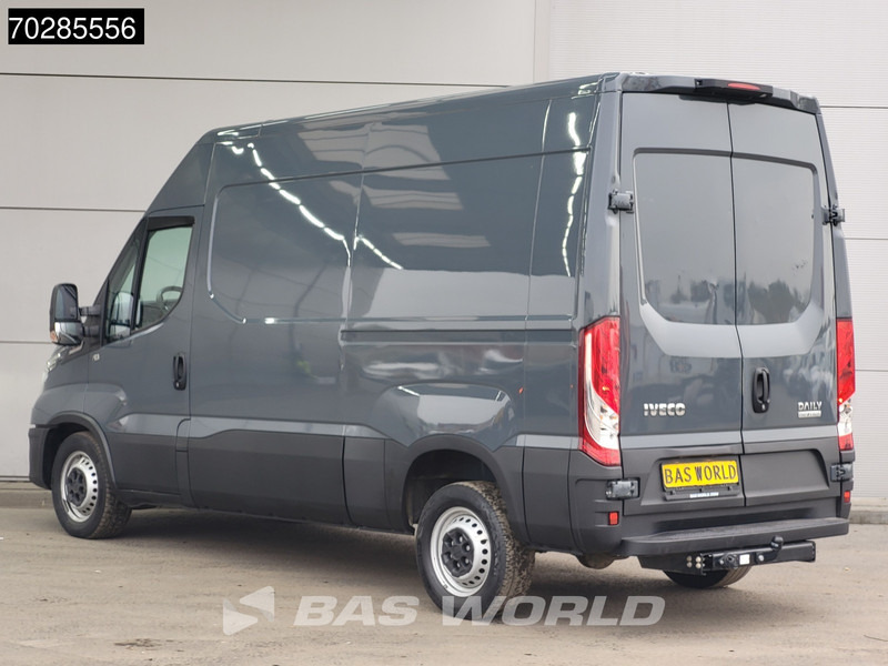 Iveco Daily 35S18 3.0L Automaat 180PK L2H2 3500kg Trekhaak LED Navi Airco Cruise Camera Euro6 L2 11m3 Airco Trekhaak Cruise control - Товарен бус: снимка 2 Iveco Daily 35S18 3.0L Automaat 180PK L2H2 3500kg Trekhaak LED Navi Airco Cruise Camera Euro6 L2 11m3 Airco Trekhaak Cruise control - Товарен бус: снимка 2