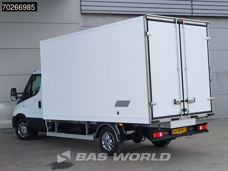 Iveco Daily 35S18 3.0L Koelwagen Thermoking C-250 LED ACC Navi Airco Koel Koeler Kühl Kühler Bakwagen Kühlkoffer 17m3 Airco - Хладилен бус: снимка 2 Iveco Daily 35S18 3.0L Koelwagen Thermoking C-250 LED ACC Navi Airco Koel Koeler Kühl Kühler Bakwagen Kühlkoffer 17m3 Airco - Хладилен бус: снимка 2