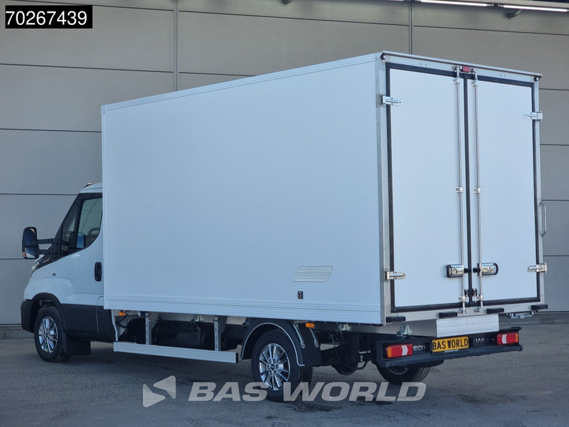 Iveco Daily 35S18 3.0L Koelwagen Vriezer Thermoking V-200 MAX 220V stekker -18 LED Navi Airco ACC Koel Koeler Kühler Bakwagen Kühlwagen Kühl - Хладилен бус: снимка 2 Iveco Daily 35S18 3.0L Koelwagen Vriezer Thermoking V-200 MAX 220V stekker -18 LED Navi Airco ACC Koel Koeler Kühler Bakwagen Kühlwagen Kühl - Хладилен бус: снимка 2