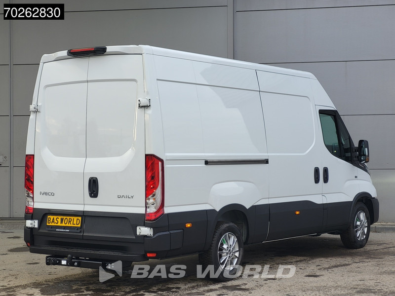 Iveco Daily 35S21 210PK 3.0L Automaat 2025 model L2H2 Trekhaak Tacho ACC LED CarPlay Velgen Camera 12m3 Airco Trekhaak - Товарен бус: снимка 2 Iveco Daily 35S21 210PK 3.0L Automaat 2025 model L2H2 Trekhaak Tacho ACC LED CarPlay Velgen Camera 12m3 Airco Trekhaak - Товарен бус: снимка 2