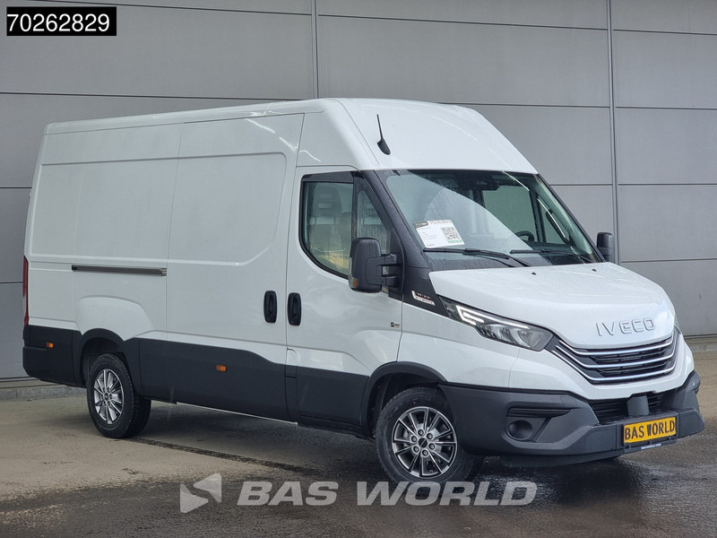 Iveco Daily 35S21 3.0L Automaat 2025 model L2H2 Trekhaak Tacho ACC LED CarPlay Velgen Camera L2H2 12m3 Airco Trekhaak - Товарен бус: снимка 2 Iveco Daily 35S21 3.0L Automaat 2025 model L2H2 Trekhaak Tacho ACC LED CarPlay Velgen Camera L2H2 12m3 Airco Trekhaak - Товарен бус: снимка 2