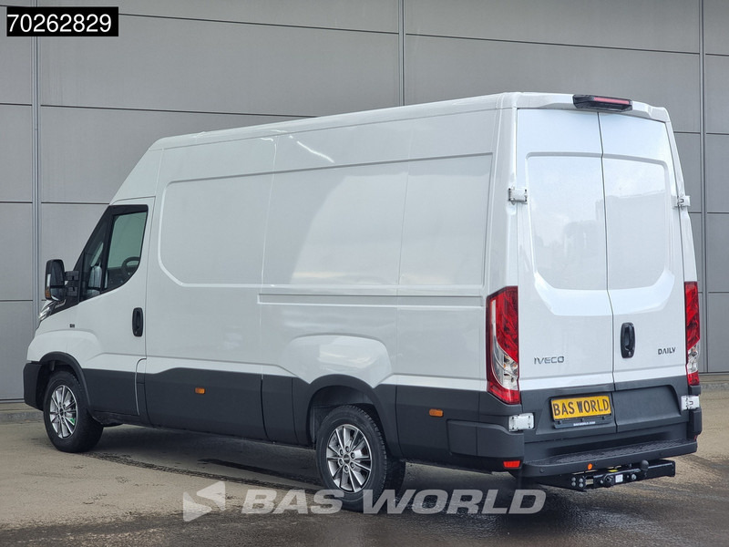 Iveco Daily 35S21 3.0L Automaat 2025 model L2H2 Trekhaak Tacho ACC LED CarPlay Velgen Camera L2H2 12m3 Airco Trekhaak - Товарен бус: снимка 3 Iveco Daily 35S21 3.0L Automaat 2025 model L2H2 Trekhaak Tacho ACC LED CarPlay Velgen Camera L2H2 12m3 Airco Trekhaak - Товарен бус: снимка 3