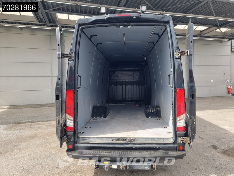 Iveco Daily 50C18 3.0L Automaat L4H2 Luchtvering Dubbellucht 3,5t Trekhaak Airco Cruise Camera Euro6 L4 16m3 Airco Trekhaak Cruise control - Товарен бус: снимка 3 Iveco Daily 50C18 3.0L Automaat L4H2 Luchtvering Dubbellucht 3,5t Trekhaak Airco Cruise Camera Euro6 L4 16m3 Airco Trekhaak Cruise control - Товарен бус: снимка 3
