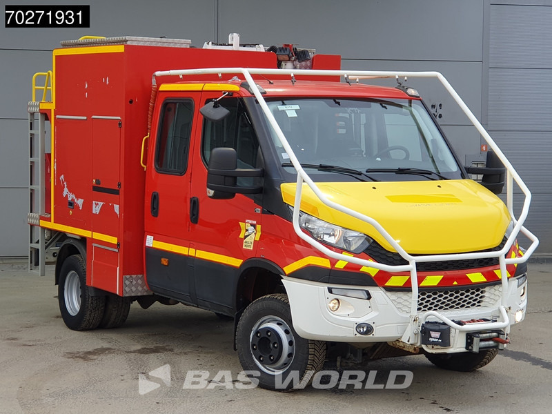 Iveco Daily 70C17 4x4 Achleitner Firetruck Brandweerwagen AWD Allrad Camper 1200liter Airco Dubbel cabine Trekhaak Cruise control - Линейка: снимка 3 Iveco Daily 70C17 4x4 Achleitner Firetruck Brandweerwagen AWD Allrad Camper 1200liter Airco Dubbel cabine Trekhaak Cruise control - Линейка: снимка 3