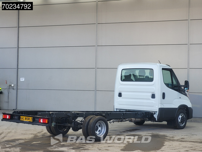 Iveco Daily 35C18 Automaat 410wb Dubbellucht 2025model Chassis Cabine ACC Navi Fahrgestell Airco - Лекотоварен автомобил: снимка 5 Iveco Daily 35C18 Automaat 410wb Dubbellucht 2025model Chassis Cabine ACC Navi Fahrgestell Airco - Лекотоварен автомобил: снимка 5