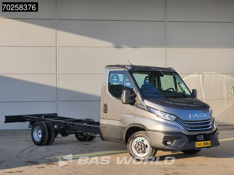 Iveco Daily 35C21 Automaat 410WB Chassis Cabine LED Navi ACC Fahrgestell Airco - Лекотоварен автомобил: снимка 3 Iveco Daily 35C21 Automaat 410WB Chassis Cabine LED Navi ACC Fahrgestell Airco - Лекотоварен автомобил: снимка 3