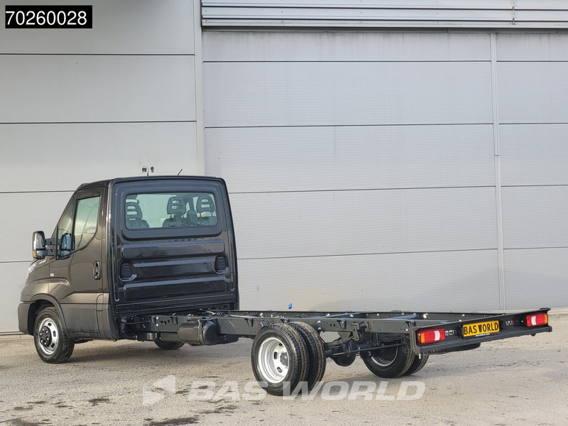 Iveco Daily 35C21 Automaat 410WB Chassis Cabine LED Navi ACC Fahrgestell Airco - Лекотоварен автомобил: снимка 2 Iveco Daily 35C21 Automaat 410WB Chassis Cabine LED Navi ACC Fahrgestell Airco - Лекотоварен автомобил: снимка 2
