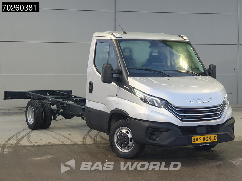 Iveco Daily 35C21 Automaat 410wb Dubbellucht 2025model Chassis Cabine ACC Fahrgestell Airco - Лекотоварен автомобил: снимка 2 Iveco Daily 35C21 Automaat 410wb Dubbellucht 2025model Chassis Cabine ACC Fahrgestell Airco - Лекотоварен автомобил: снимка 2