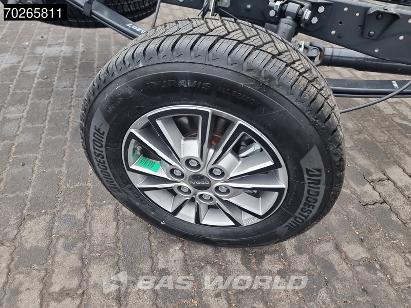 Нови Лекотоварен автомобил Iveco Daily 35S16 Automaat Chassis Cabine 410WB 2025 model LED CarPlay Camera Velgen Cruise Airco Fahrgestell Airco: снимка 7