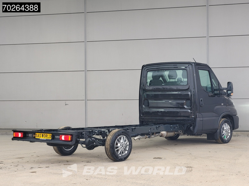 Iveco Daily 35S18 Automaat 410WB Chassis Cabine LED Navi ACC Camera Fahrgestell Airco - Лекотоварен автомобил: снимка 5 Iveco Daily 35S18 Automaat 410WB Chassis Cabine LED Navi ACC Camera Fahrgestell Airco - Лекотоварен автомобил: снимка 5