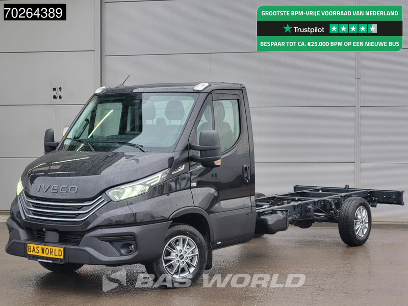 Iveco Daily 35S18 Automaat 410WB Chassis Cabine LED Navi ACC Camera Fahrgestell Airco - Лекотоварен автомобил: снимка 1 Iveco Daily 35S18 Automaat 410WB Chassis Cabine LED Navi ACC Camera Fahrgestell Airco - Лекотоварен автомобил: снимка 1
