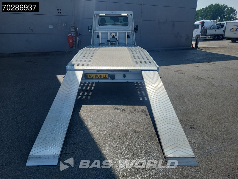 Iveco Daily 35S18 Automaat Autotransporter 3,5t Trekhaak Navi Airco LED ACC Euro6 Oprijwagen Cartransporter Trekhaak - Лекотоварен автомобил: снимка 5 Iveco Daily 35S18 Automaat Autotransporter 3,5t Trekhaak Navi Airco LED ACC Euro6 Oprijwagen Cartransporter Trekhaak - Лекотоварен автомобил: снимка 5