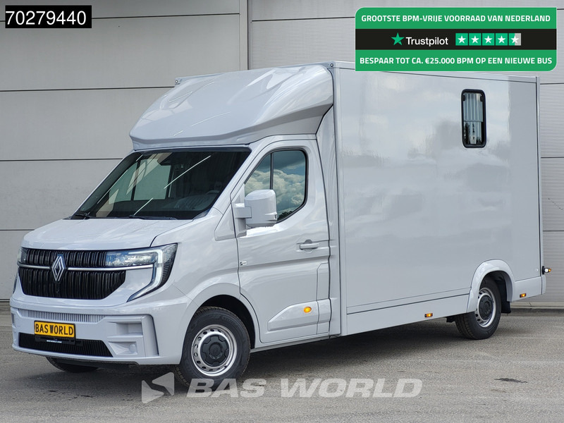 Renault Master 130pk 2025 model Paardenwagen Hengstenuitvoering / Horsetruck / Veewagen 18m3 Airco Cruise control - Лекотоварен автомобил: снимка 1 Renault Master 130pk 2025 model Paardenwagen Hengstenuitvoering / Horsetruck / Veewagen 18m3 Airco Cruise control - Лекотоварен автомобил: снимка 1