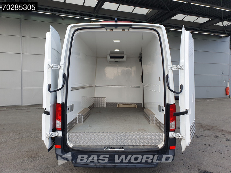MAN TGE Elektrisch 115km WLTP 36kWh L3H3 Automaat LED Navi Airco Cruise Camera Parkeersensoren L2H2 8m3 Airco Cruise control - Товарен бус, Електрически бус: снимка 3 MAN TGE Elektrisch 115km WLTP 36kWh L3H3 Automaat LED Navi Airco Cruise Camera Parkeersensoren L2H2 8m3 Airco Cruise control - Товарен бус, Електрически бус: снимка 3