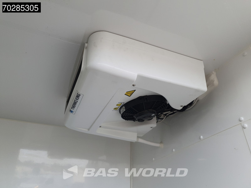 MAN TGE Koelwagen Thermo King 230V stekker Elektrisch 115km WLTP 36kWh L3H3 Automaat LED Navi Airco Cruise Camera Parkeersensoren L2H2 K - Хладилен бус, Електрически бус: снимка 5 MAN TGE Koelwagen Thermo King 230V stekker Elektrisch 115km WLTP 36kWh L3H3 Automaat LED Navi Airco Cruise Camera Parkeersensoren L2H2 K - Хладилен бус, Електрически бус: снимка 5
