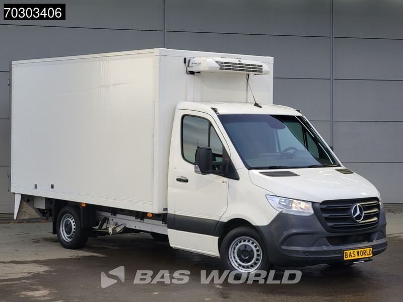 Mercedes-Benz Sprinter 314 CDI Automaat Bakwagen Gekoeld Thermo King V200 MAX Airco Camera Parkeersensoren Euro6 Koeler Koelwagen Kühlwagen Kühlkoffer - Хладилен бус: снимка 3 Mercedes-Benz Sprinter 314 CDI Automaat Bakwagen Gekoeld Thermo King V200 MAX Airco Camera Parkeersensoren Euro6 Koeler Koelwagen Kühlwagen Kühlkoffer - Хладилен бус: снимка 3