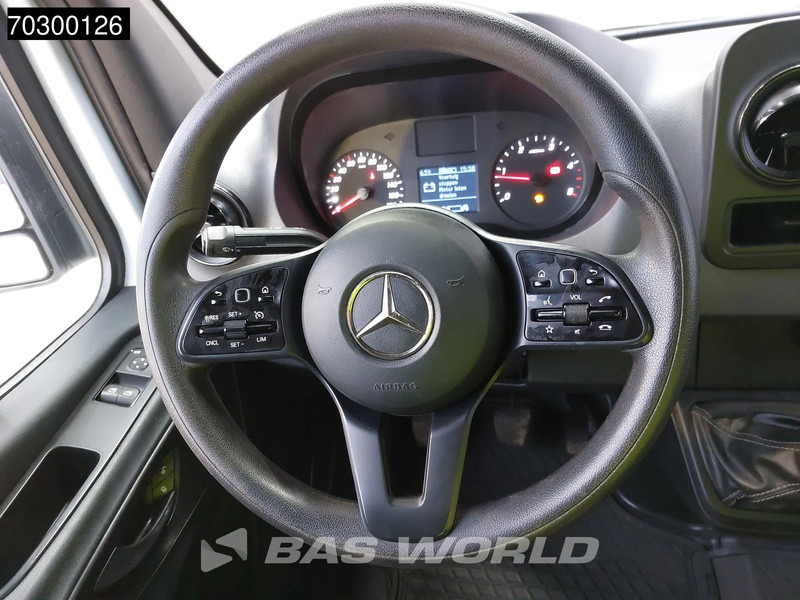 Товарен бус Mercedes-Benz Sprinter 314 CDI L2H2 Trekhaak Airco Cruise Camera MBUX CarPlay Euro6 L2 Airco Trekhaak Cruise control: снимка 16 Товарен бус Mercedes-Benz Sprinter 314 CDI L2H2 Trekhaak Airco Cruise Camera MBUX CarPlay Euro6 L2 Airco Trekhaak Cruise control: снимка 16