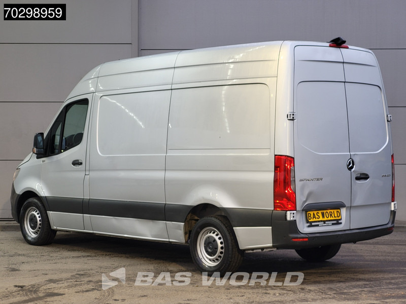 Mercedes-Benz Sprinter 315 CDI Automaat L2H2 150PK Airco Camera Parkeersensoren MBUX CarPlay Euro6 L2 12m3 Airco - Малък ван: снимка 2 Mercedes-Benz Sprinter 315 CDI Automaat L2H2 150PK Airco Camera Parkeersensoren MBUX CarPlay Euro6 L2 12m3 Airco - Малък ван: снимка 2