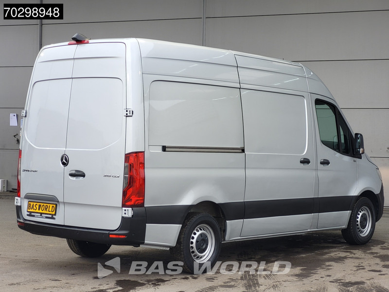 Mercedes-Benz Sprinter 315 CDI Automaat L2H2 150PK Airco Camera Parkeersensoren MBUX CarPlay Euro6 L2 12m3 Airco - Малък ван: снимка 5 Mercedes-Benz Sprinter 315 CDI Automaat L2H2 150PK Airco Camera Parkeersensoren MBUX CarPlay Euro6 L2 12m3 Airco - Малък ван: снимка 5