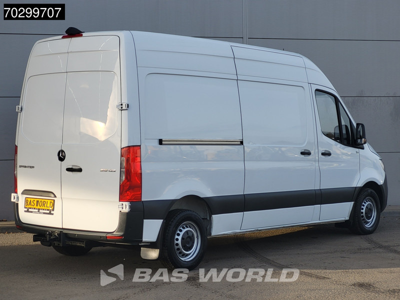 Mercedes-Benz Sprinter 315 CDI Automaat L2H2 Trekhaak ACC Airco Camera Parkeersensoren MBUX CarPlay Euro6 L2 Airco Trekhaak - Товарен бус: снимка 5 Mercedes-Benz Sprinter 315 CDI Automaat L2H2 Trekhaak ACC Airco Camera Parkeersensoren MBUX CarPlay Euro6 L2 Airco Trekhaak - Товарен бус: снимка 5