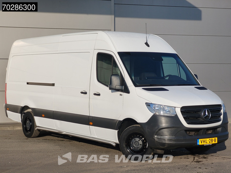 Mercedes-Benz Sprinter 315 CDI Automaat L3H2 Navi Airco Cruise Camera MBUX Carplay Euro6 L3 15m3 Airco Cruise control - Товарен бус: снимка 2 Mercedes-Benz Sprinter 315 CDI Automaat L3H2 Navi Airco Cruise Camera MBUX Carplay Euro6 L3 15m3 Airco Cruise control - Товарен бус: снимка 2