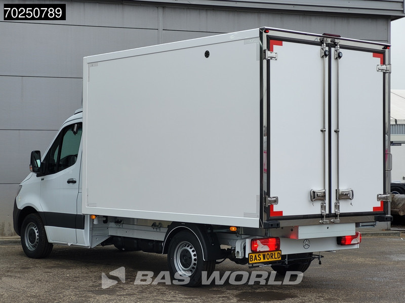 Mercedes-Benz Sprinter 315 CDI Koelwagen 2025model Thermo King V-300max 230V stekker Bakwagen Koel Kühlwagen 13m3 Airco Cruise control - Хладилен бус: снимка 2 Mercedes-Benz Sprinter 315 CDI Koelwagen 2025model Thermo King V-300max 230V stekker Bakwagen Koel Kühlwagen 13m3 Airco Cruise control - Хладилен бус: снимка 2