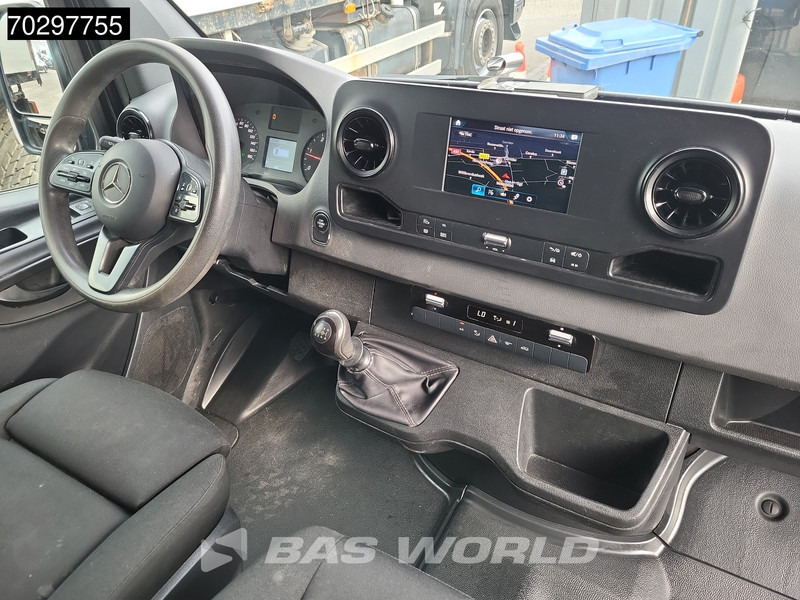 Товарен бус Mercedes-Benz Sprinter 316 CDI L3H2 Trekhaak 160PK Navi Airco Cruise Camera MBUX CarPlay APK 05-2026 Euro6 L3 Airco Trekhaak Cruise control: снимка 8 Товарен бус Mercedes-Benz Sprinter 316 CDI L3H2 Trekhaak 160PK Navi Airco Cruise Camera MBUX CarPlay APK 05-2026 Euro6 L3 Airco Trekhaak Cruise control: снимка 8