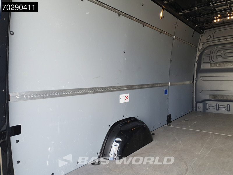 Mercedes-Benz Sprinter 317 CDI Automaat 170PK 3,5t Trekhaak L3H2 Airco Camera Parkeersensoren MBUX CarPlay Euro6 L3 15m3 Airco Trekhaak - Товарен бус: снимка 5 Mercedes-Benz Sprinter 317 CDI Automaat 170PK 3,5t Trekhaak L3H2 Airco Camera Parkeersensoren MBUX CarPlay Euro6 L3 15m3 Airco Trekhaak - Товарен бус: снимка 5