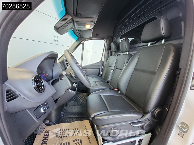 Товарен бус Mercedes-Benz Sprinter 317 CDI Automaat 170PK L3H2 Airco Camera Parkeersensoren MBUX CarPlay Euro6 L3 16m3 Airco: снимка 11