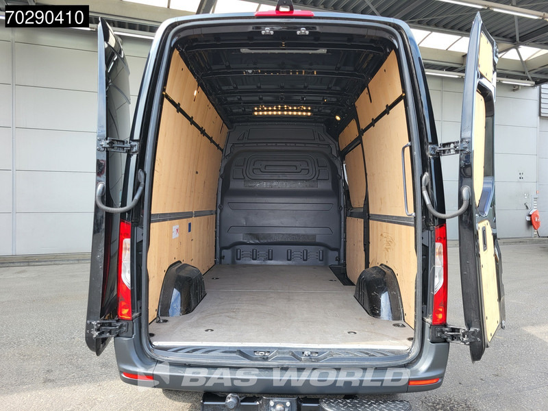 Mercedes-Benz Sprinter 317 CDI Automaat 3,5t Trekhaak L2H2 170PK Airco Camera MBUX Euro6 L2 12m3 Airco Trekhaak - Товарен бус: снимка 3 Mercedes-Benz Sprinter 317 CDI Automaat 3,5t Trekhaak L2H2 170PK Airco Camera MBUX Euro6 L2 12m3 Airco Trekhaak - Товарен бус: снимка 3