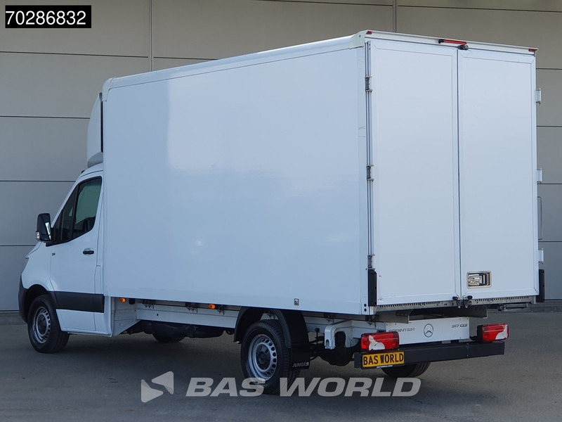 Mercedes-Benz Sprinter 317 CDI Automaat Bakwagen Achterdeuren Airco Camera Euro6 Meubelbak Koffer 21m3 Airco - Лекотоварен автомобил фургон: снимка 2 Mercedes-Benz Sprinter 317 CDI Automaat Bakwagen Achterdeuren Airco Camera Euro6 Meubelbak Koffer 21m3 Airco - Лекотоварен автомобил фургон: снимка 2